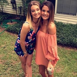 Meet your Posher, Kelsey